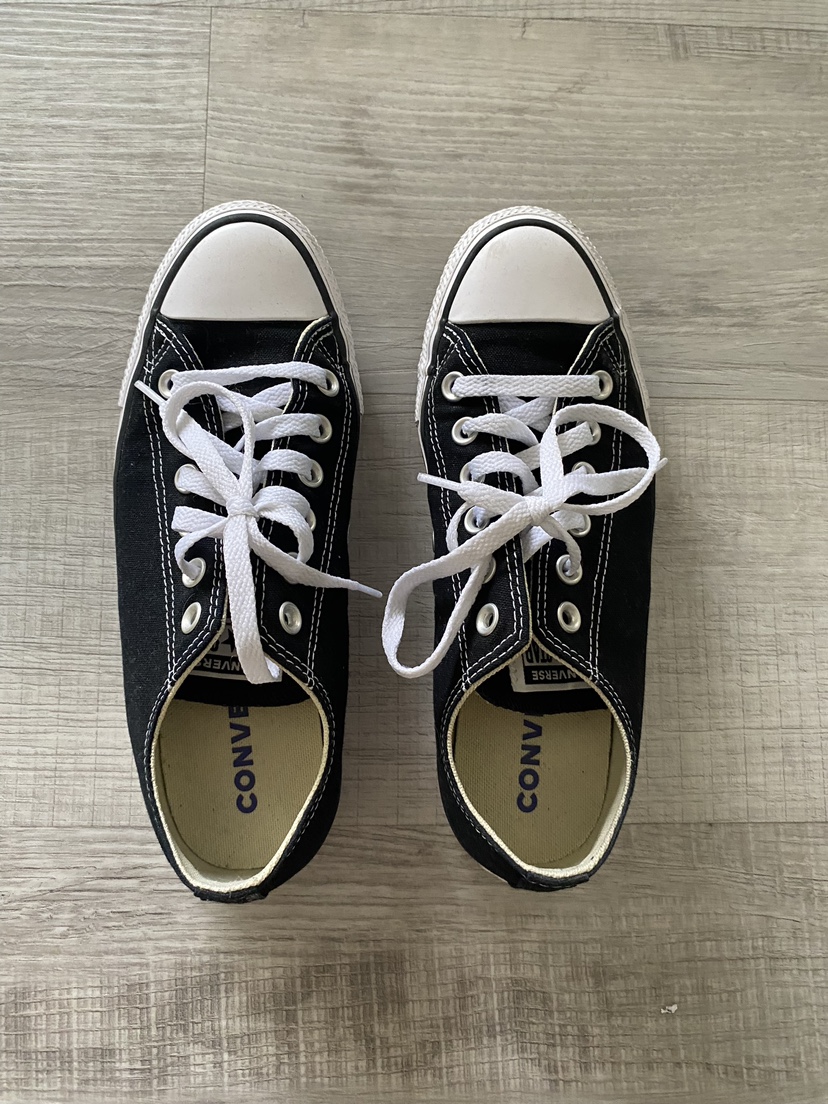 All star Converse ladies runners