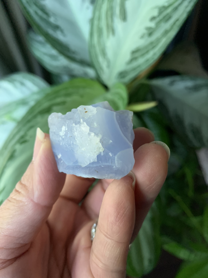 Blue lace agate specimen (a) | crystal image indicator(4)