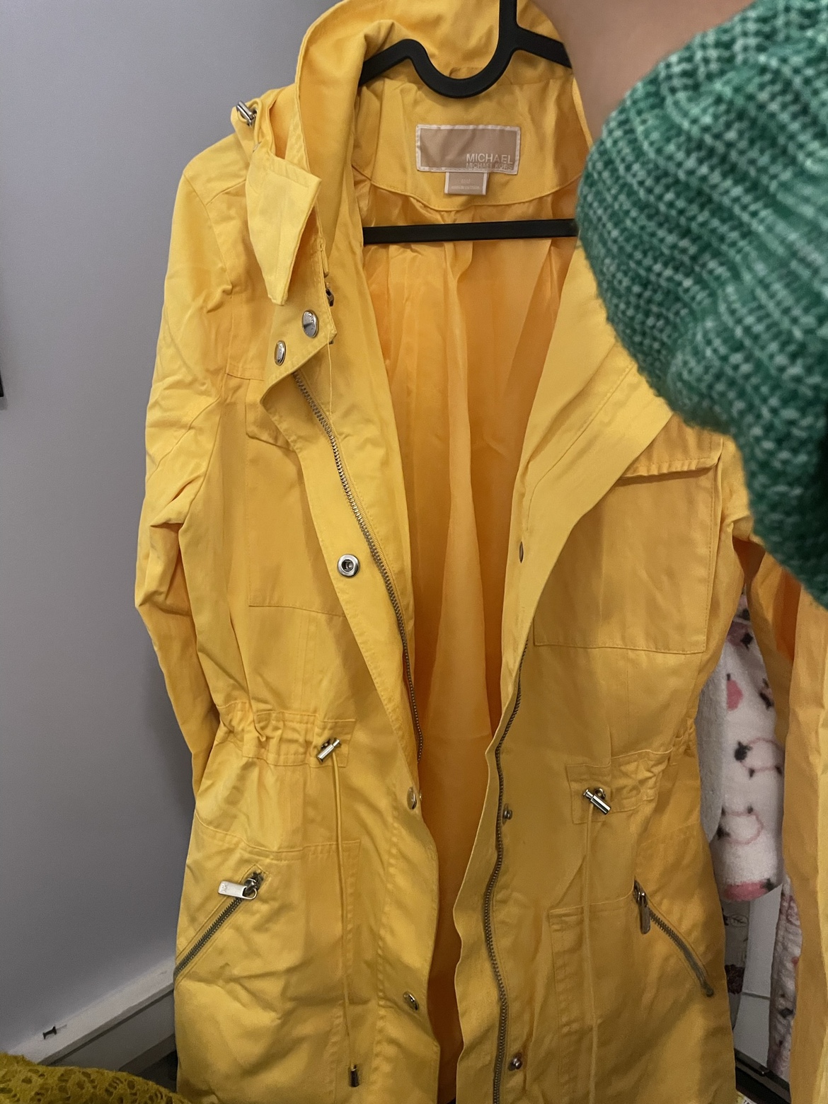 Rain coat
