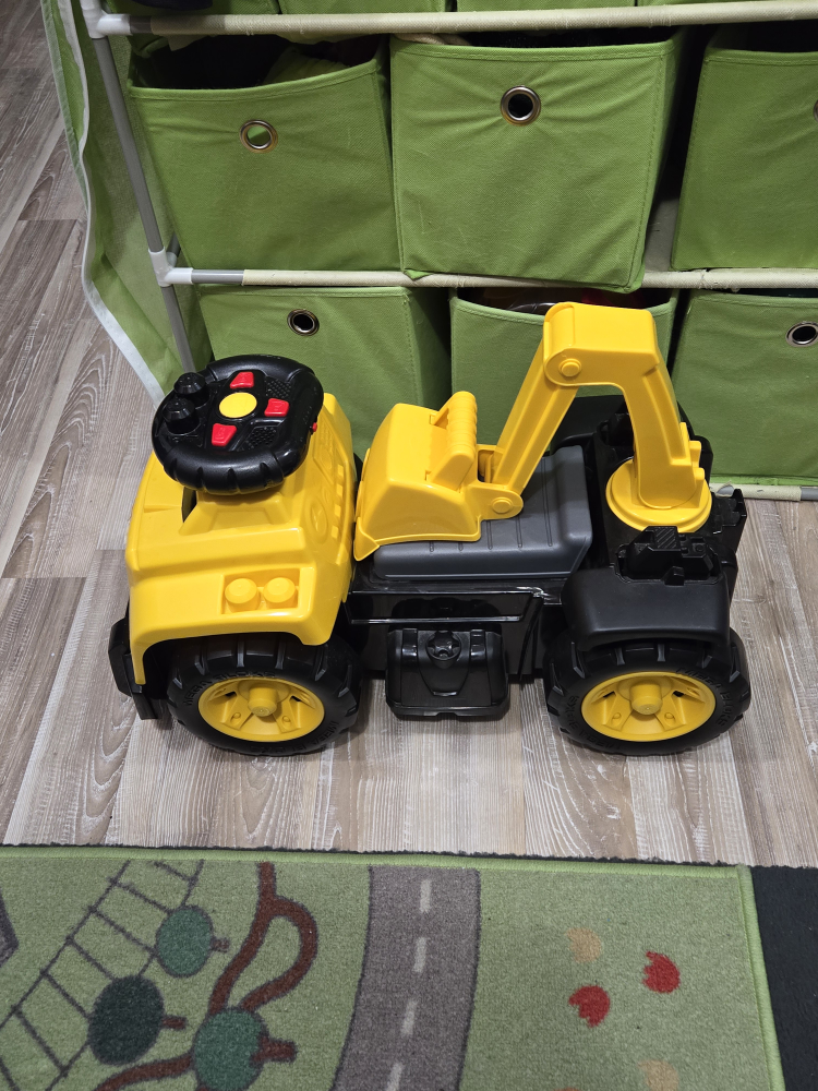 Kids ride on cat CAT excavator image indicator(2)