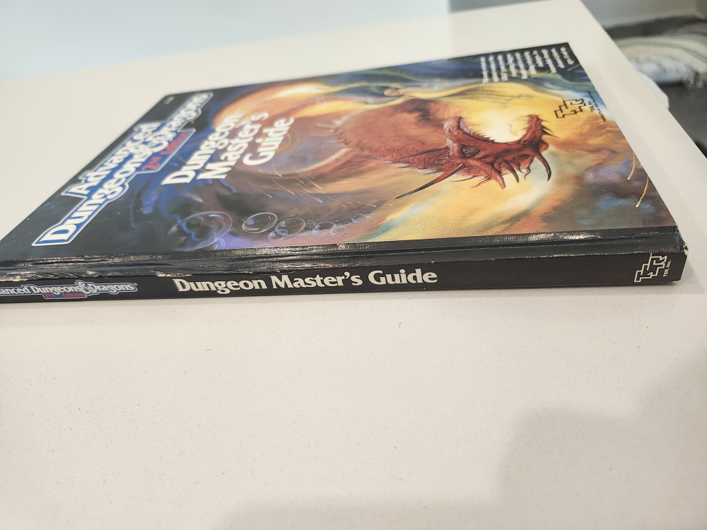 AD&D 2E Dungeon Master's Guide - photo 2