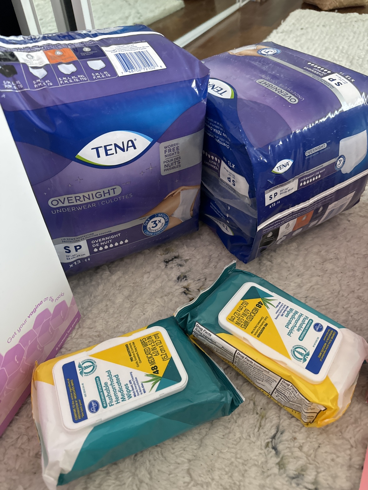 #freecycle fridamom ice pack, disposable underwear - photo 3