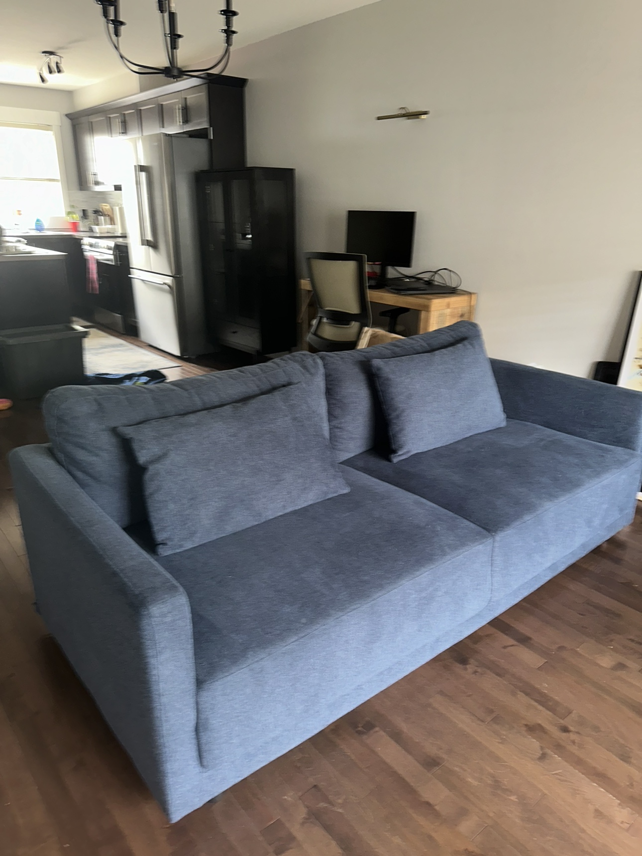 84” couch - photo 2