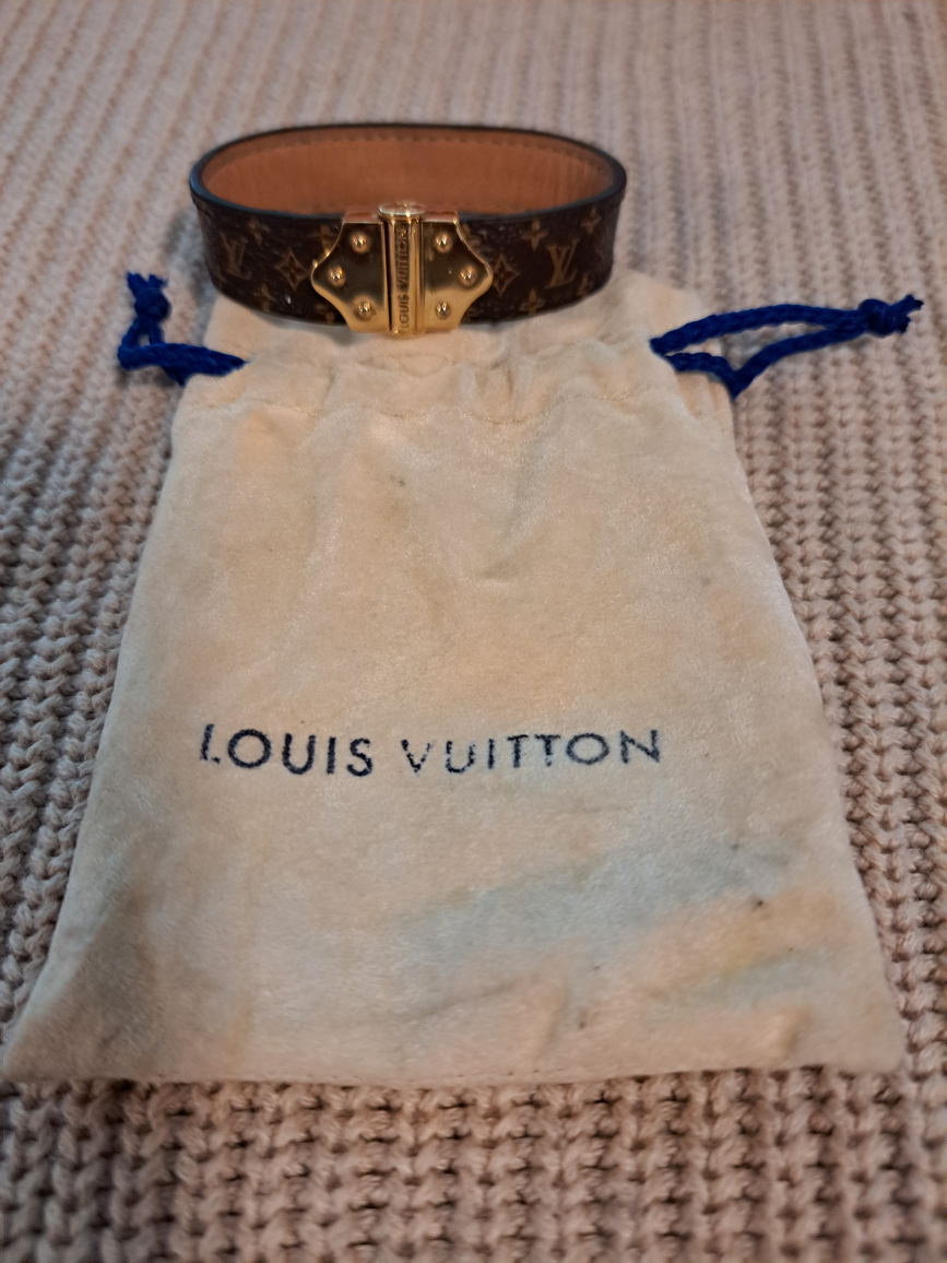 Louis Vuitton Bracelet Spirit M6689F Monogram