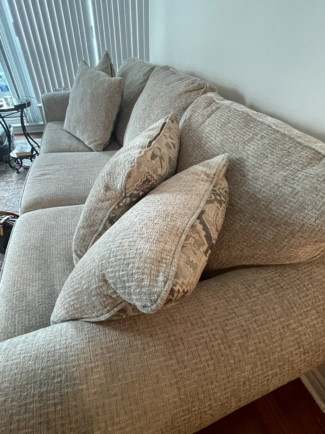 Couch / sofa - photo 4