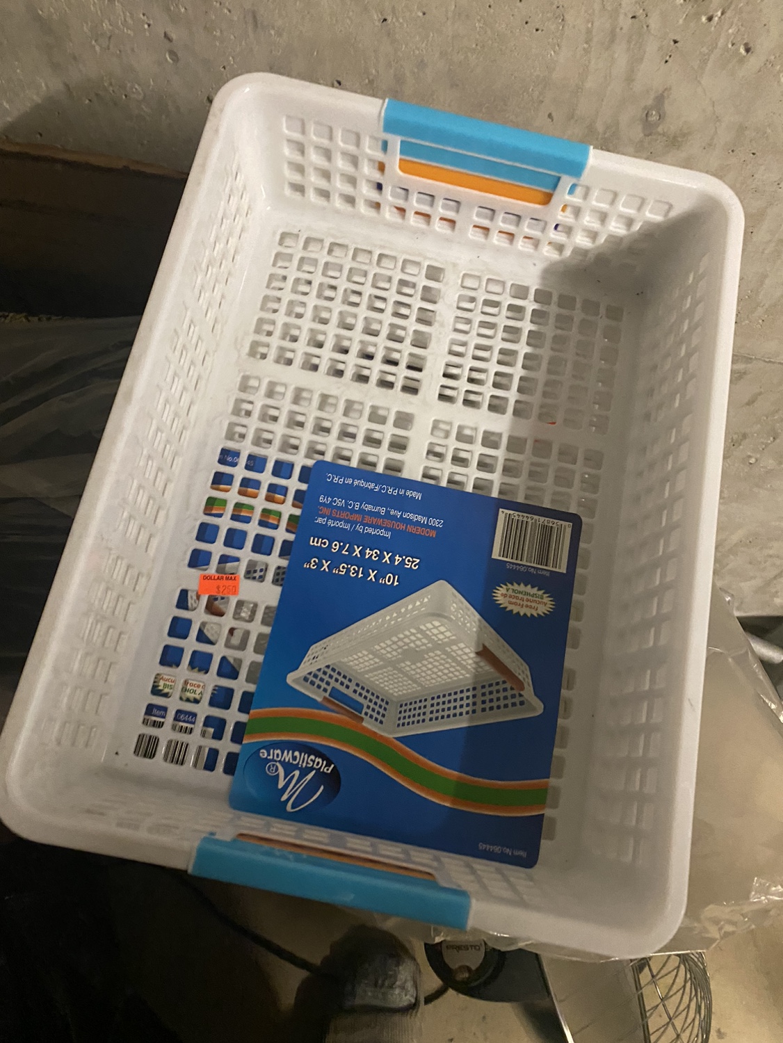 Plastic trays