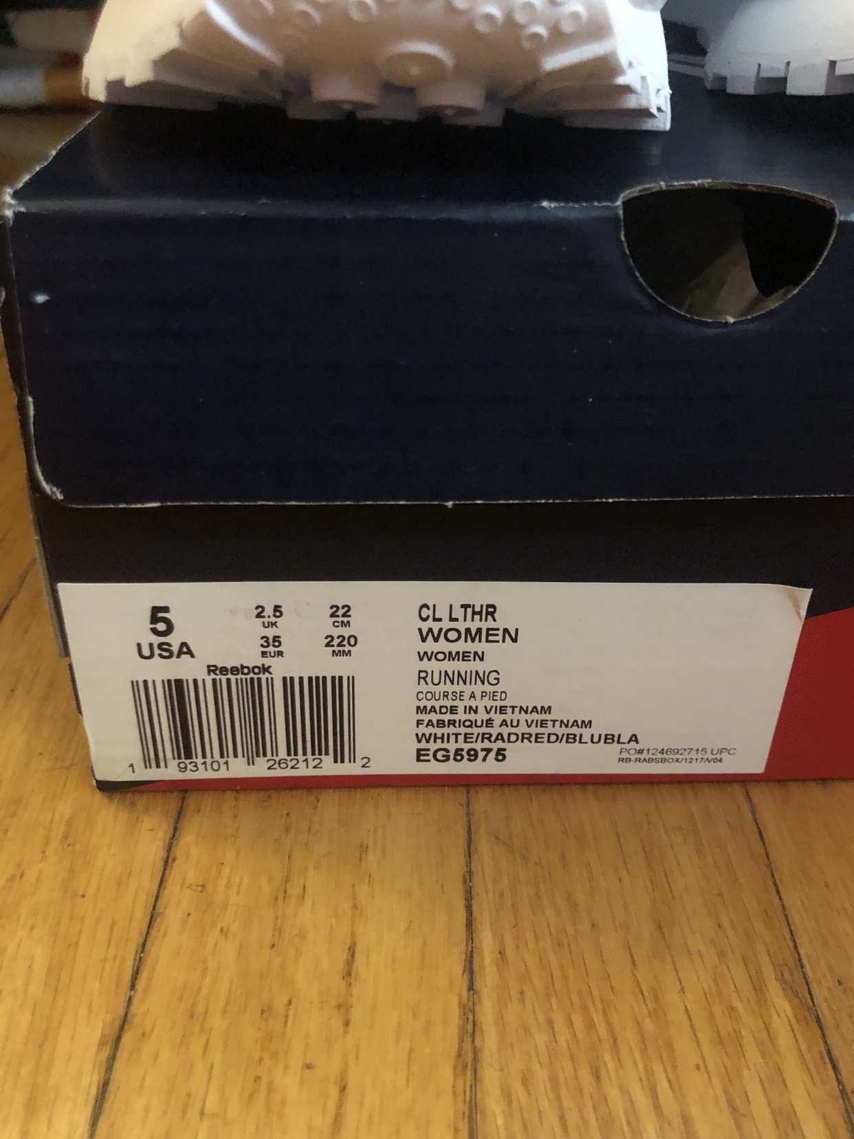 Reebok running shoes image indicator(3)