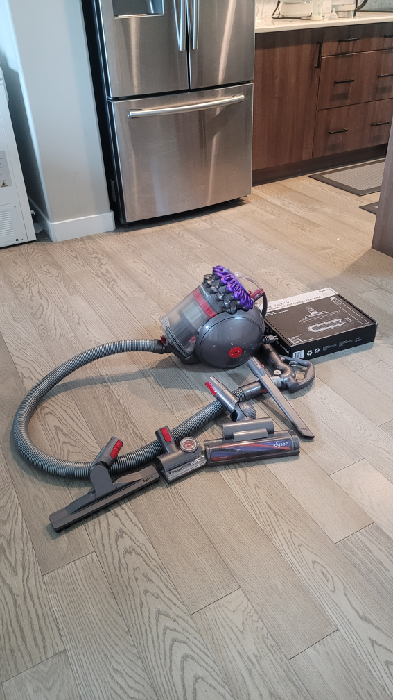 The Dyson Cinetic Big Ball Animal Pro Dyson's vacuum image indicator(3)