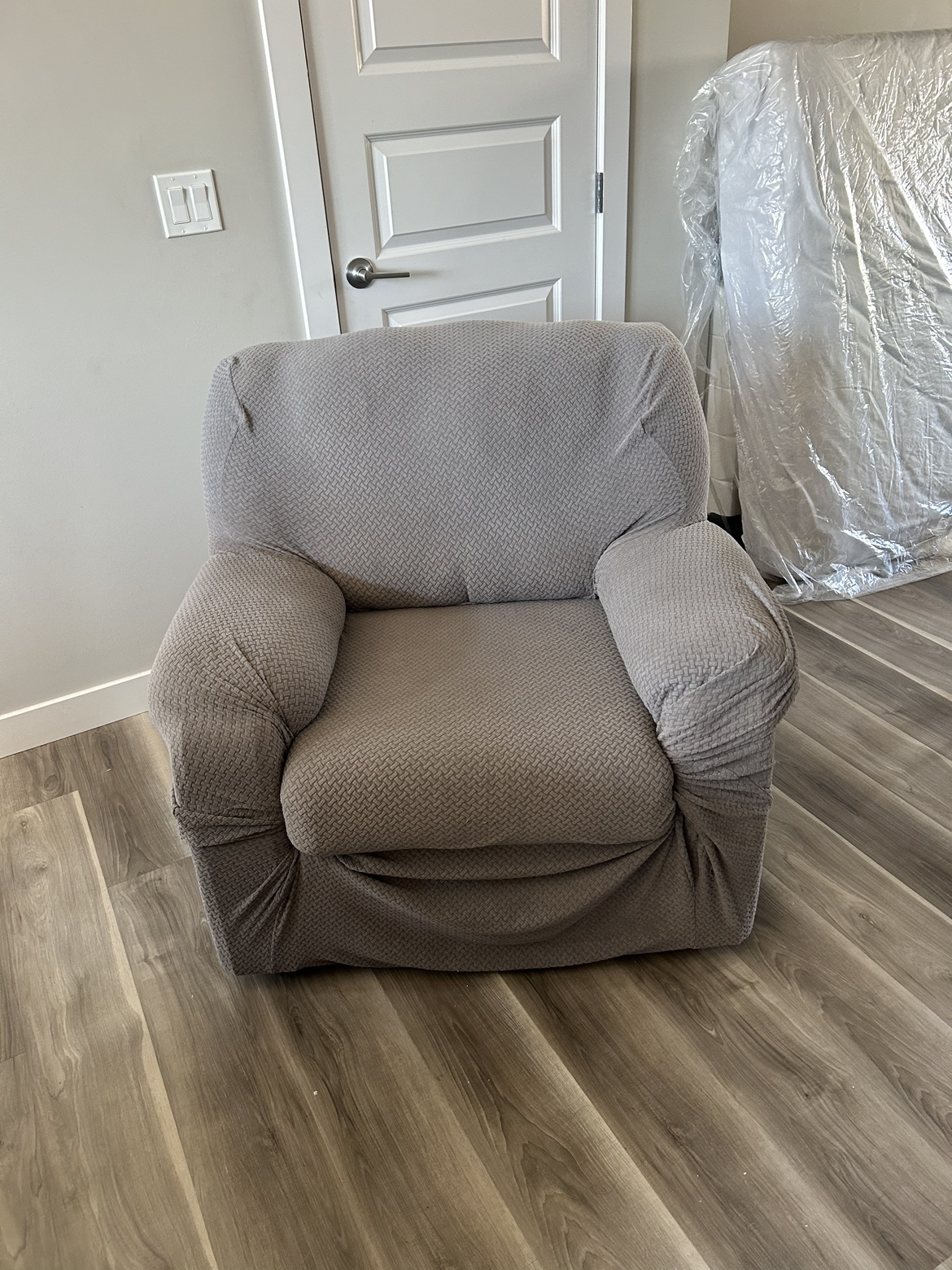 Moving Sale‼️2 pc sofa set - photo 4