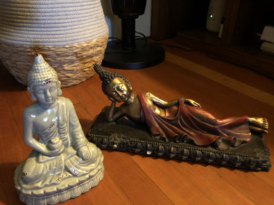 Buddha statues