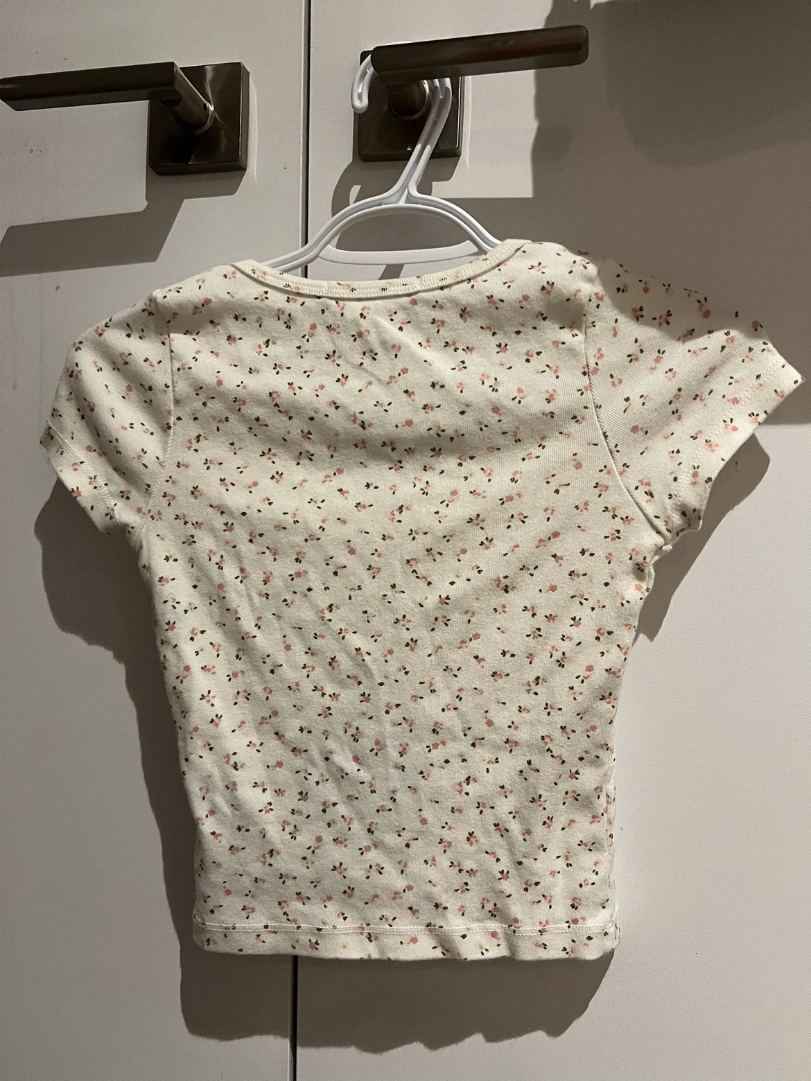 Brandy Melville baby tee - photo 2