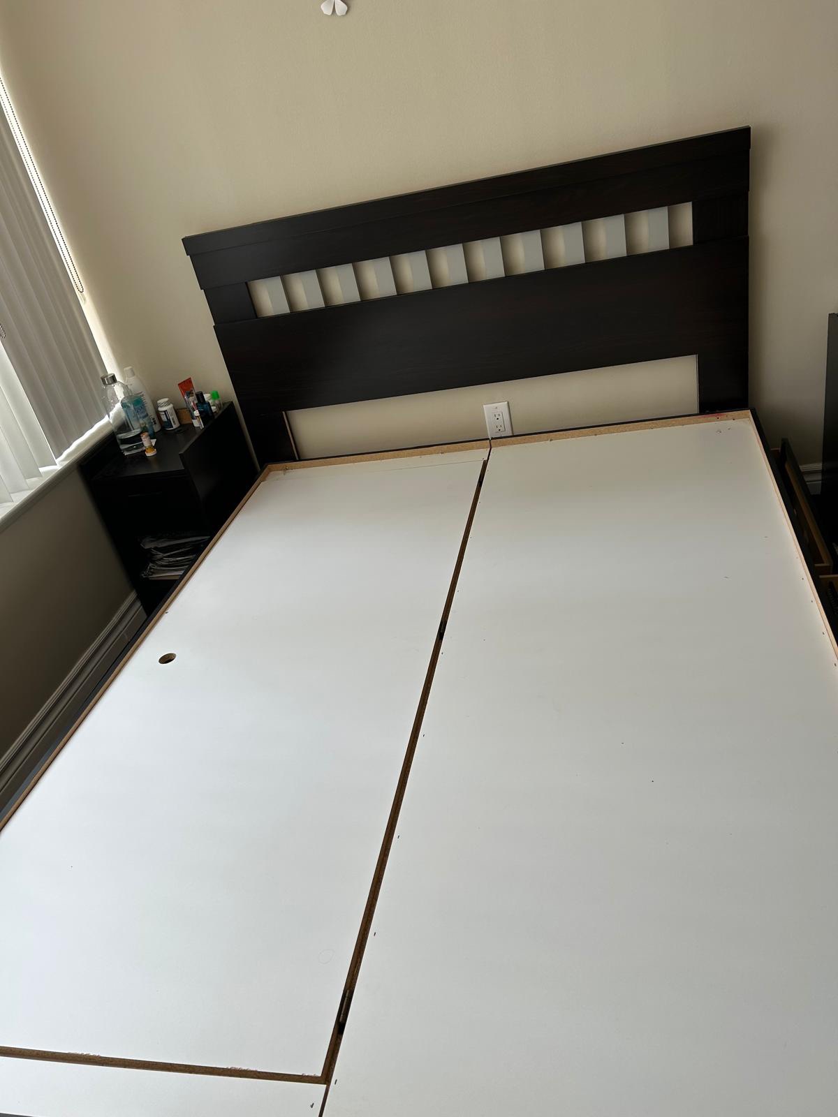 Queen bed - photo 2