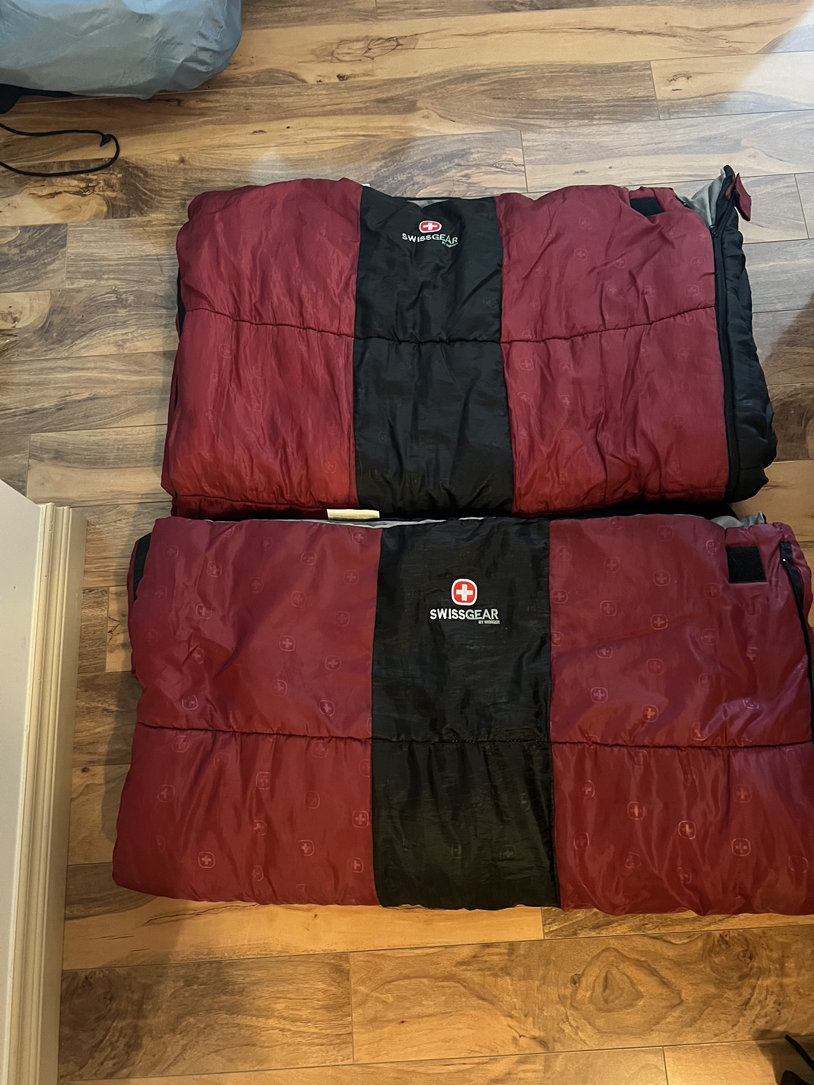 Swiss Gear sleeping bags x 2 thumbnail
