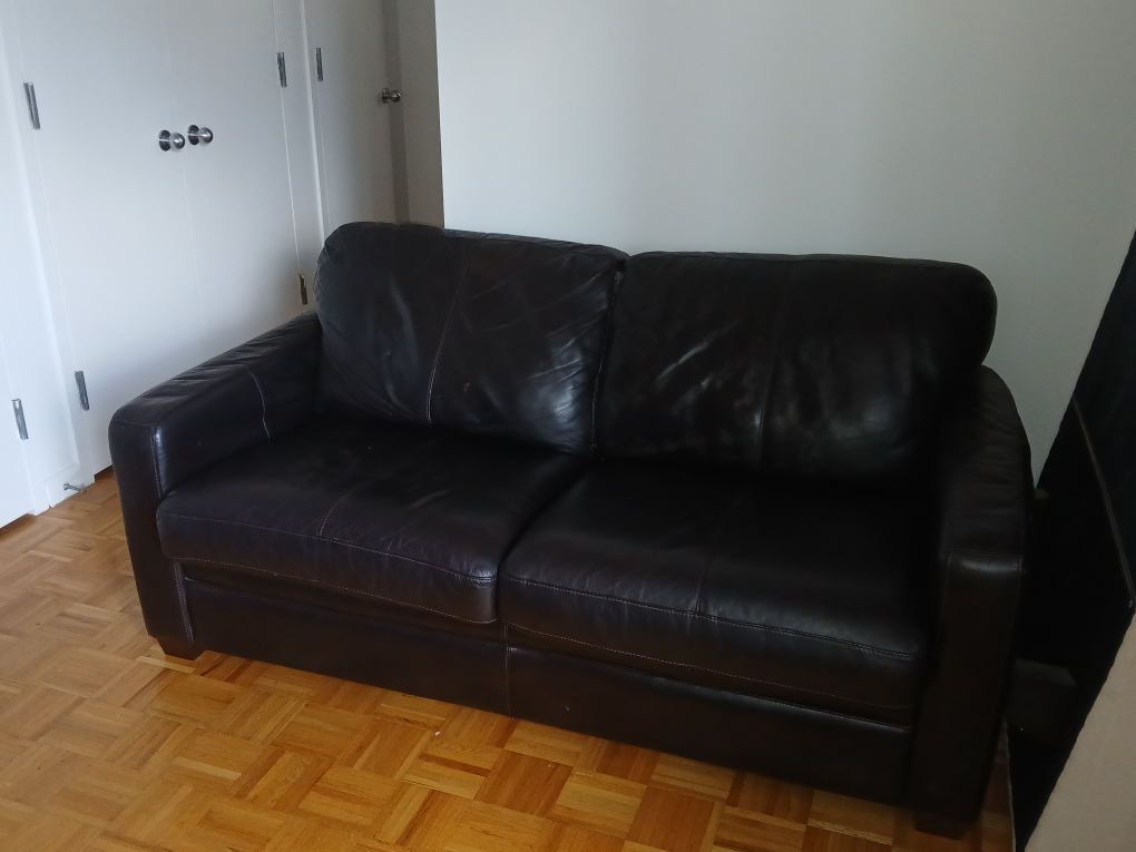 Real leather Couch - photo 2