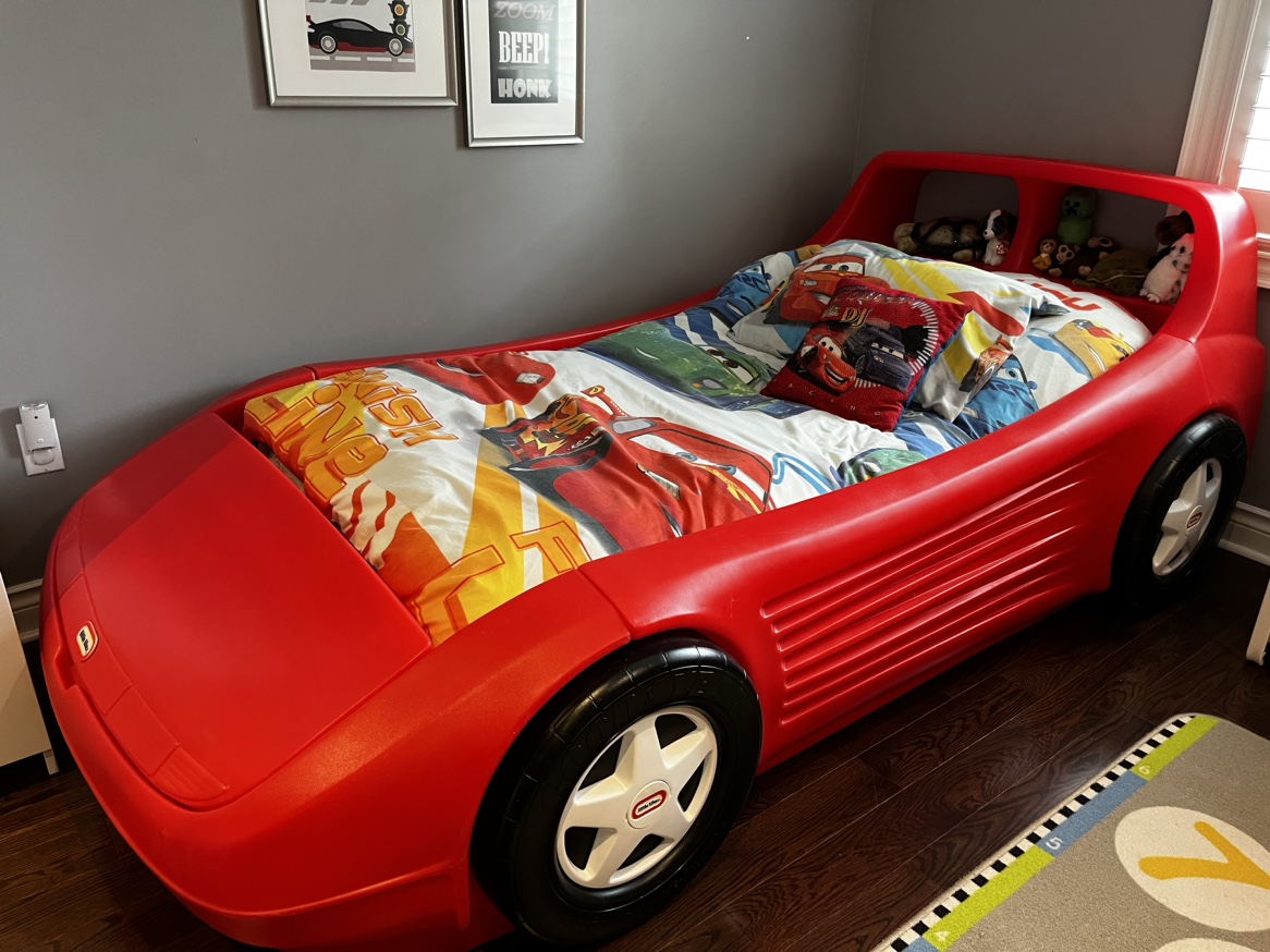 Little Tikes car bed - photo 3