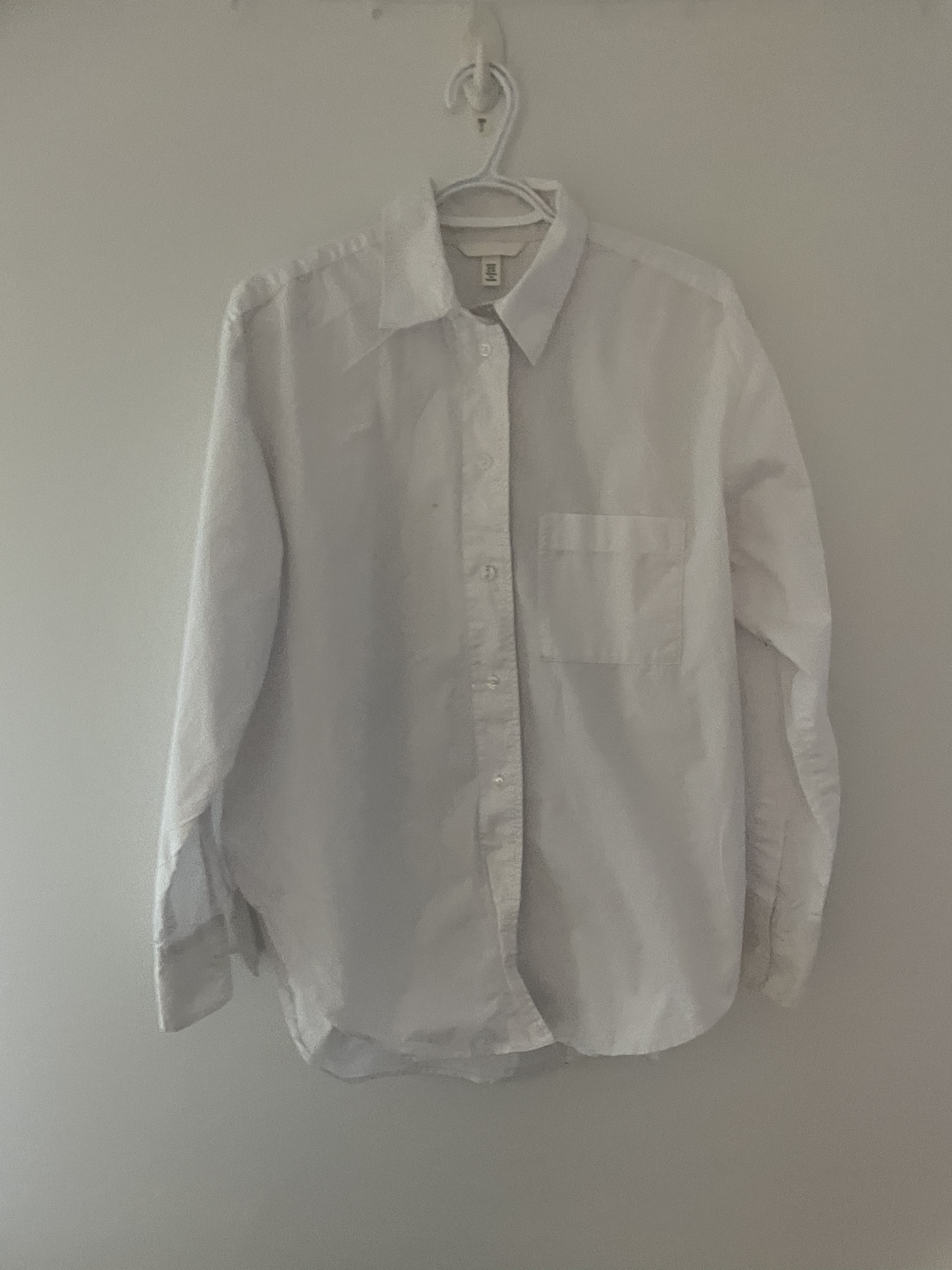 White button up long sleeve blouse thumbnail