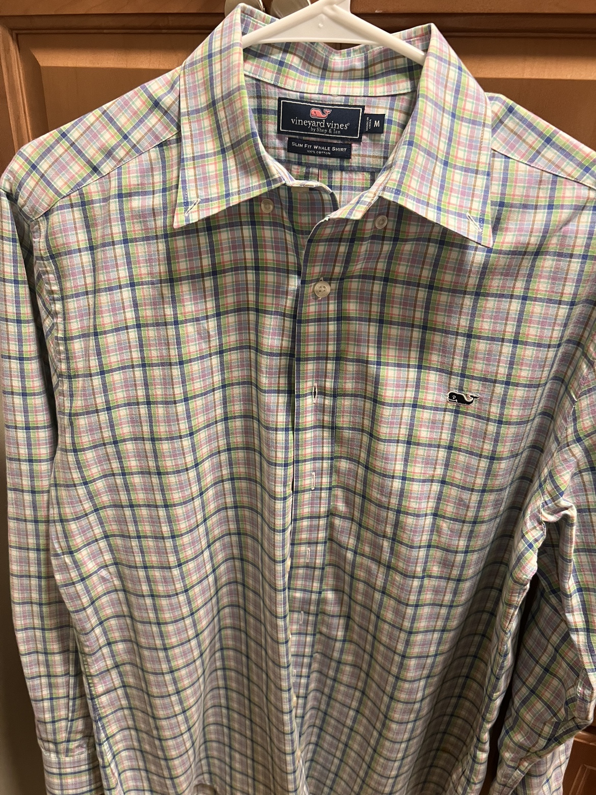 Vineyard Vines men’s size medium shirt - photo 3