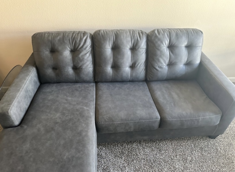 Gunmetal grey sofa with reversible chaise - photo 4
