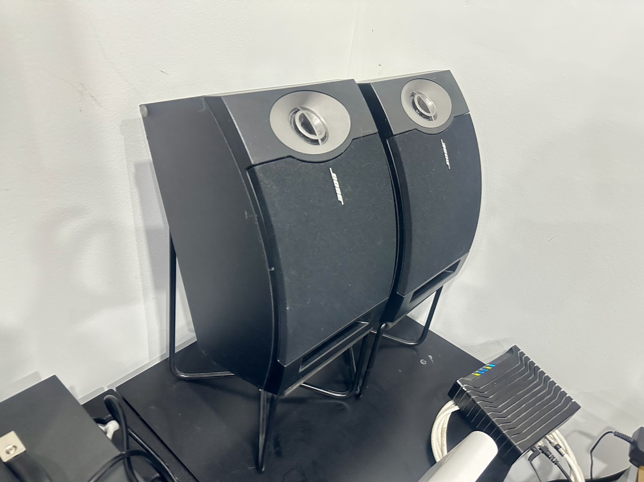Boss V201 speakers - photo 2