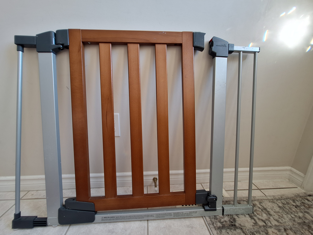 Baby or Pet Gate - photo 2
