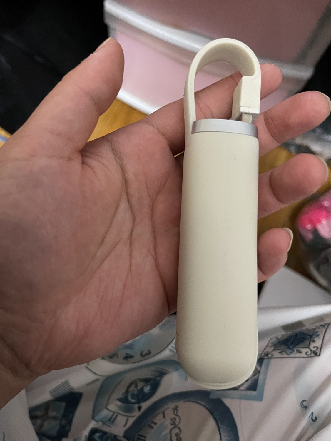 TYLT Flipswitch Powerbank image indicator(5)