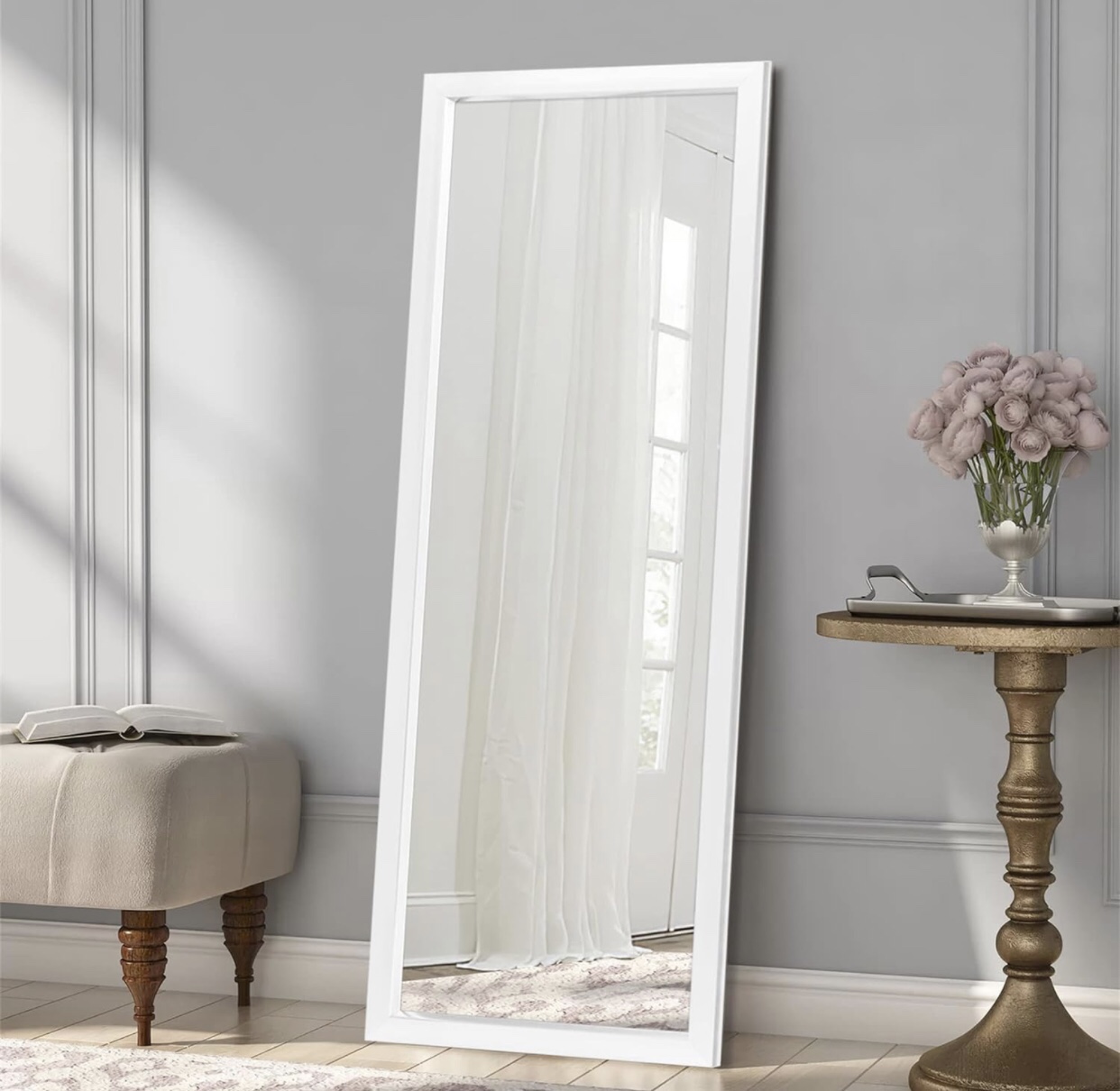 White Mirror