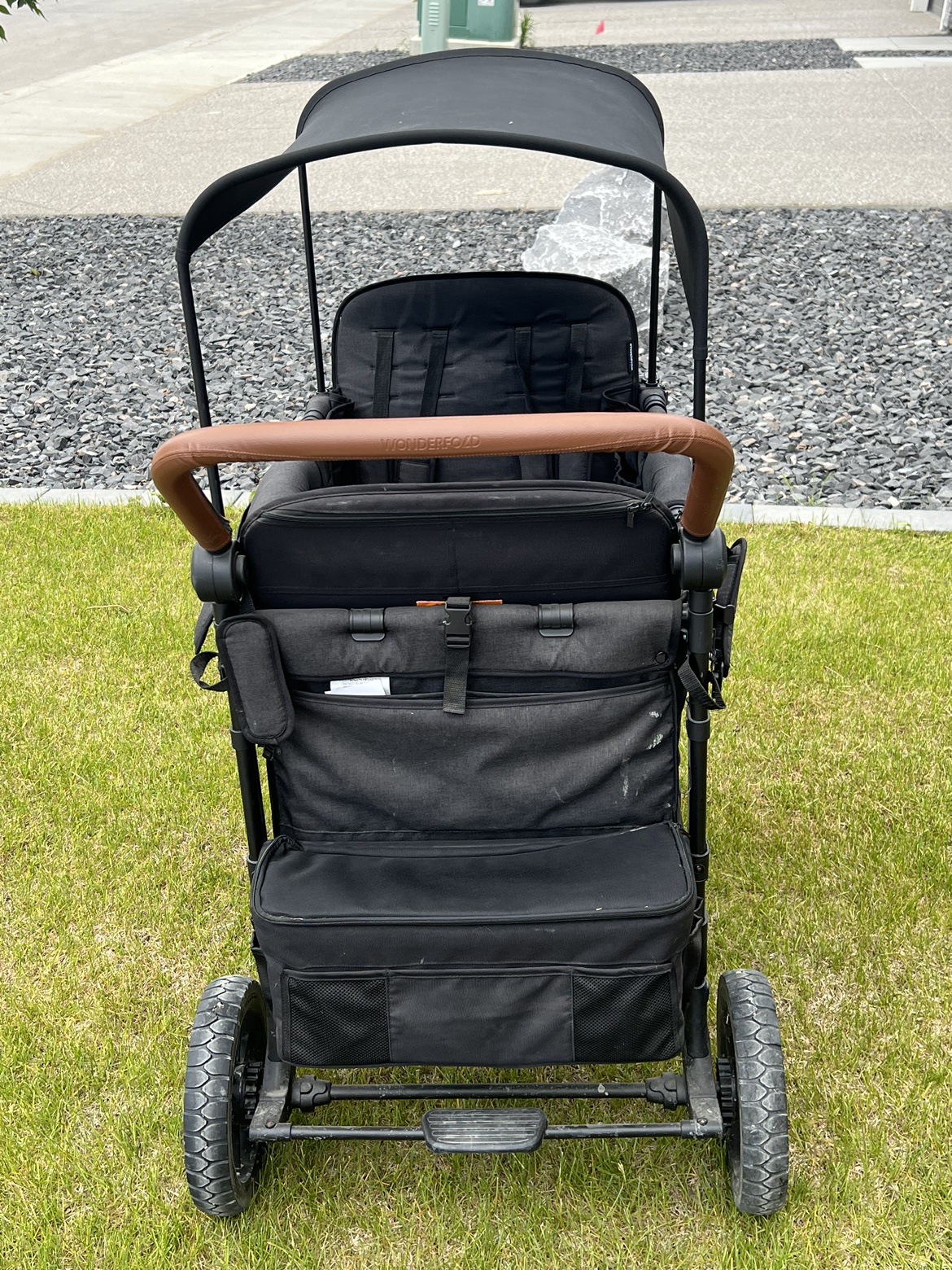 WONDERFOLD WAGON LUXURY BRAND NEW - photo 4