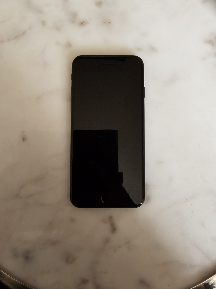 iphone S64, 2020 - photo 2