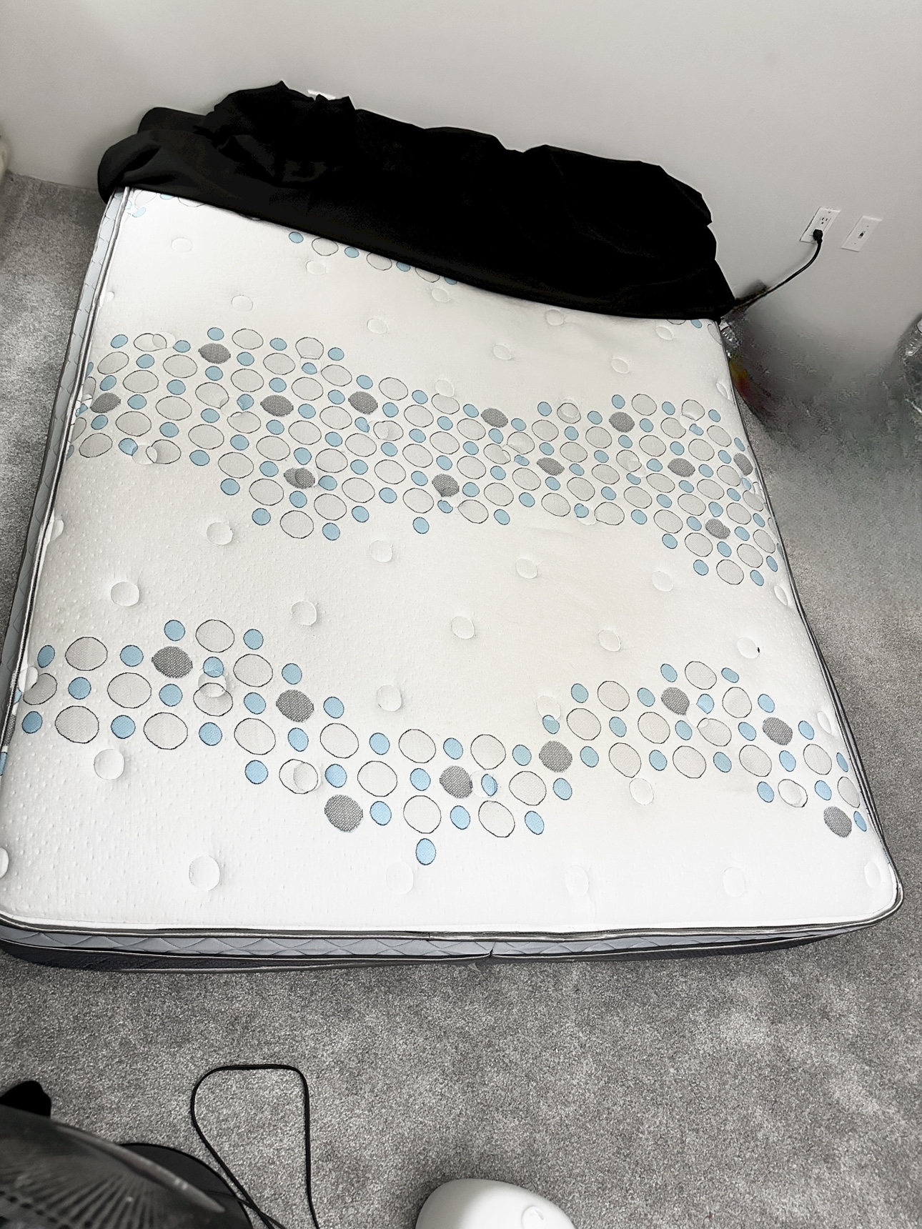 Queen size mattress - photo 3