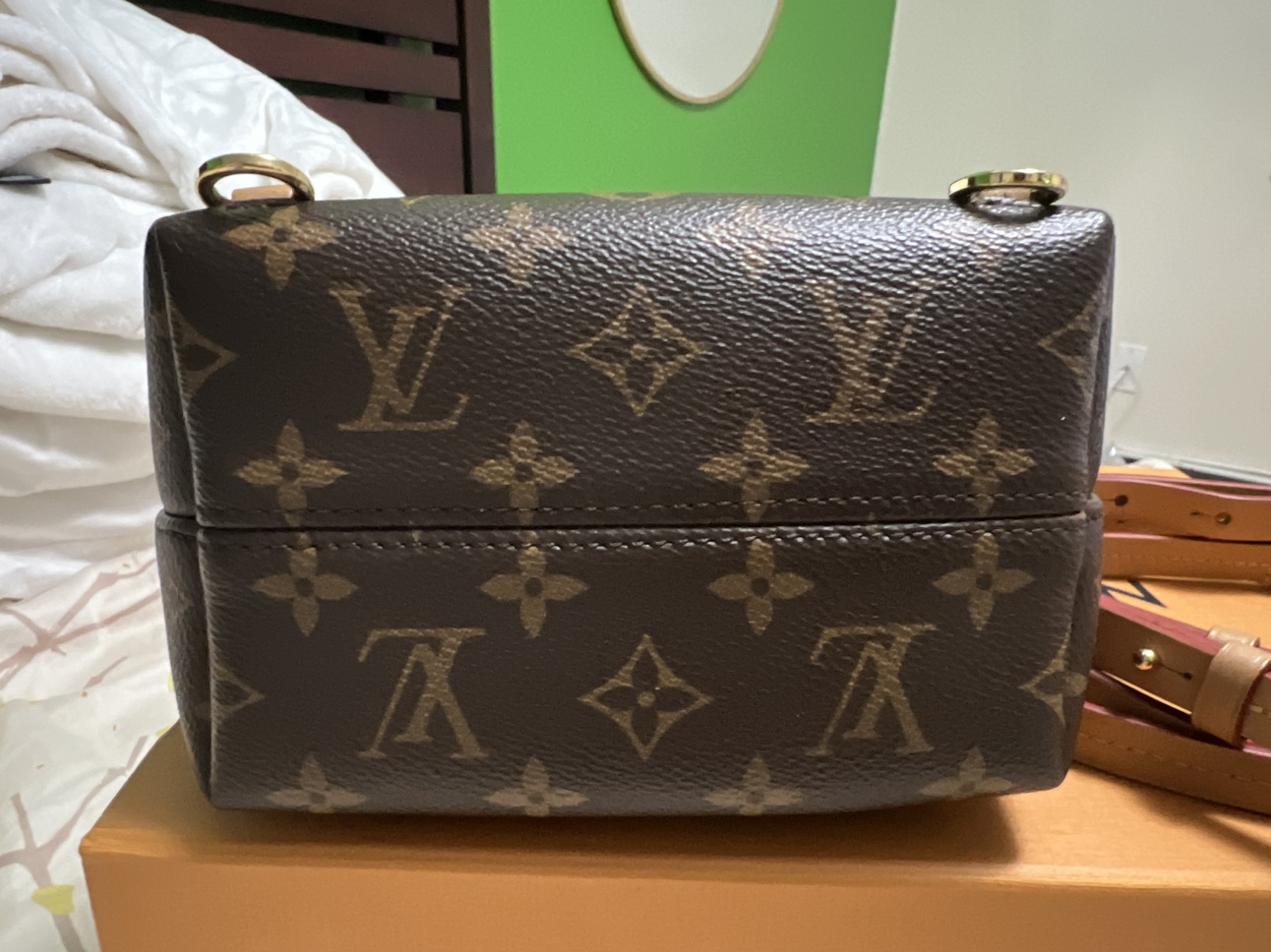 Louis Vuitton Monsouris BB - Authentic - photo 4