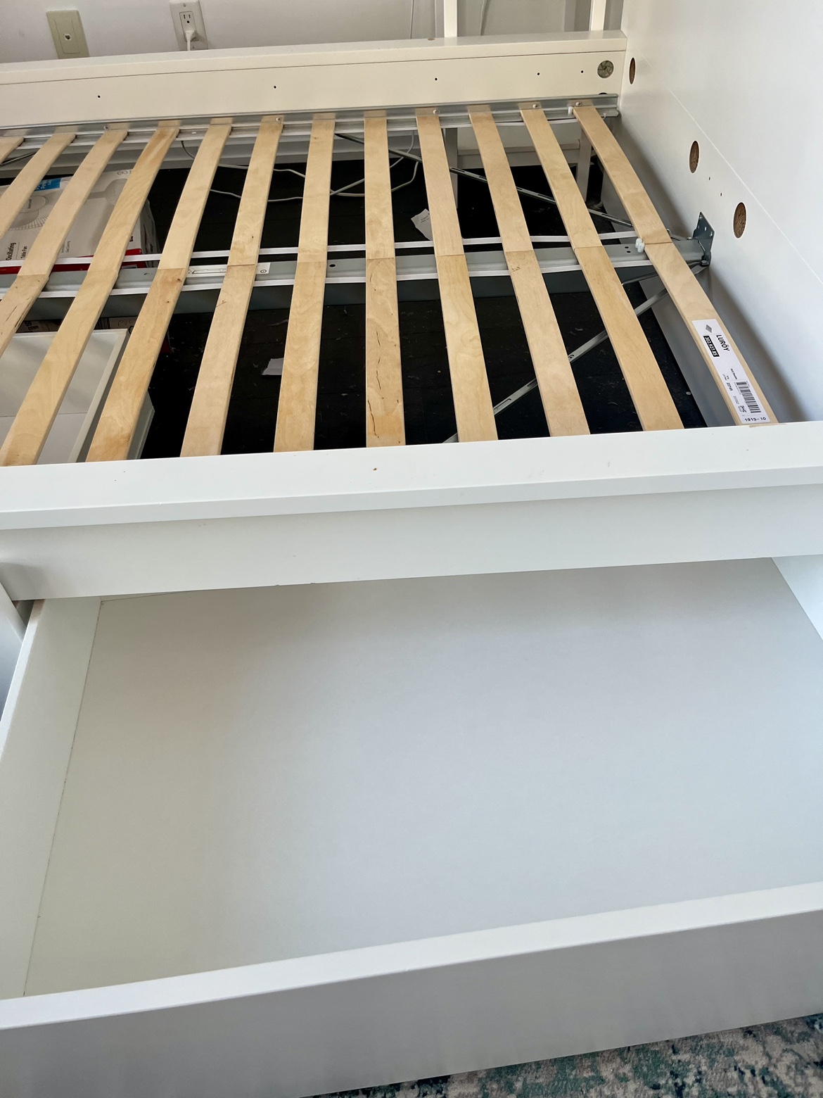 IKEA Double Malm Bed frame and two drawers - photo 3