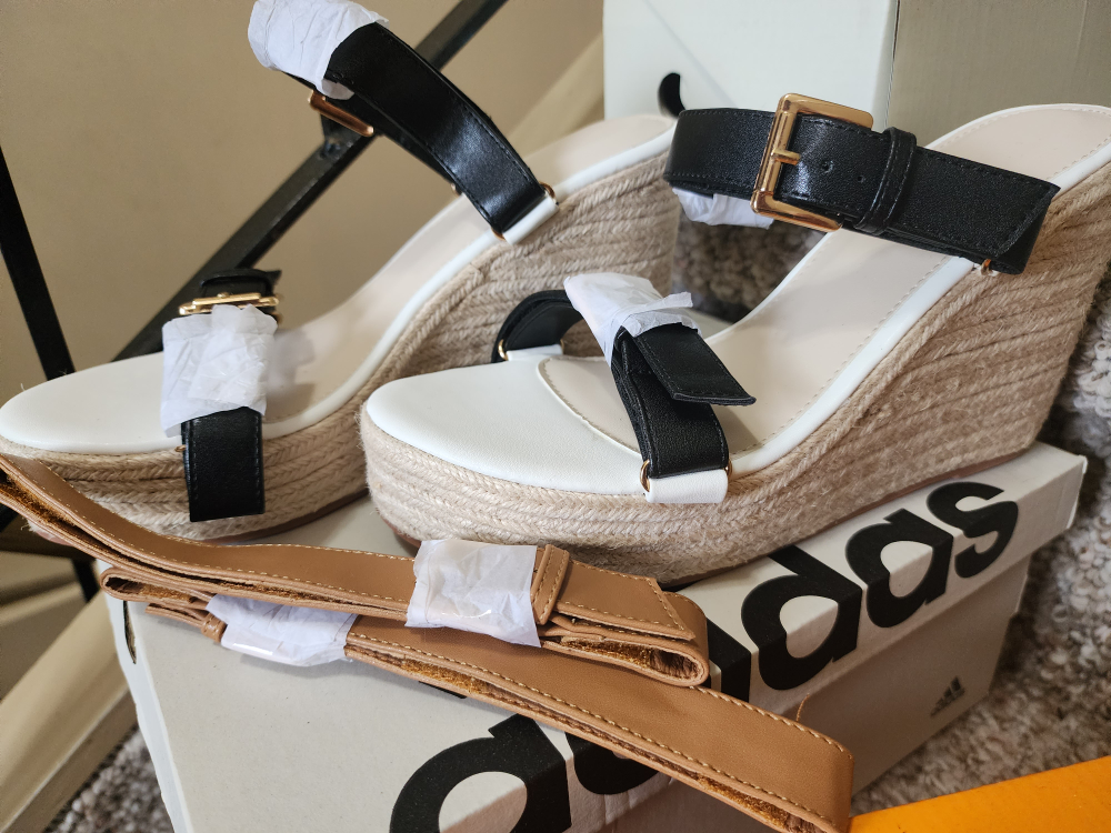 women sandal