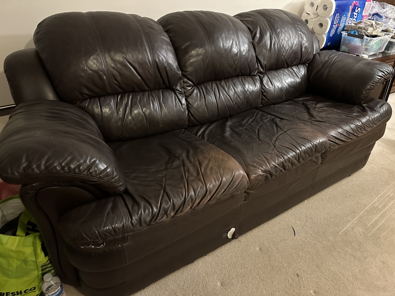 FREE Sofa - photo 2