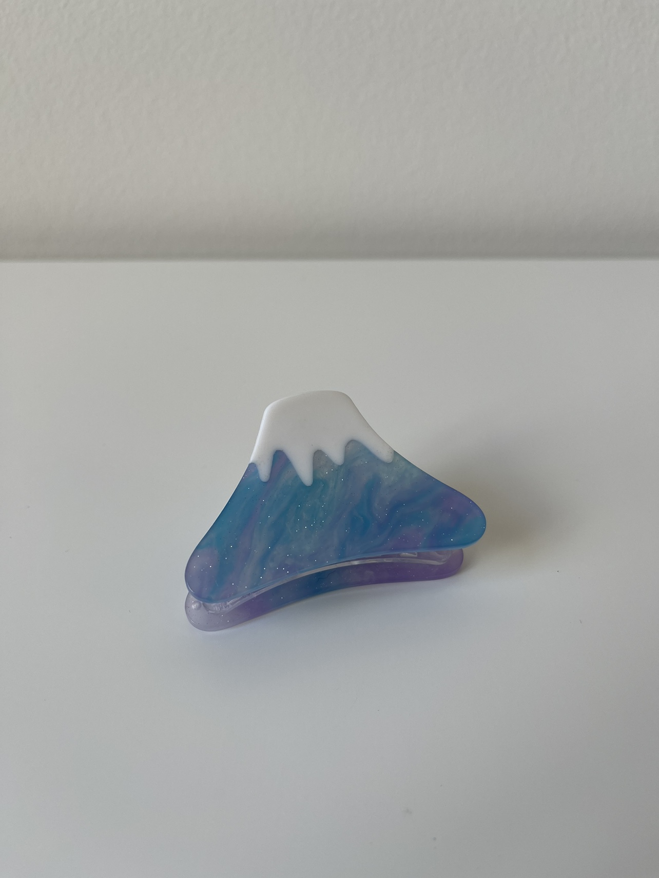 Fuji mountain hair clip