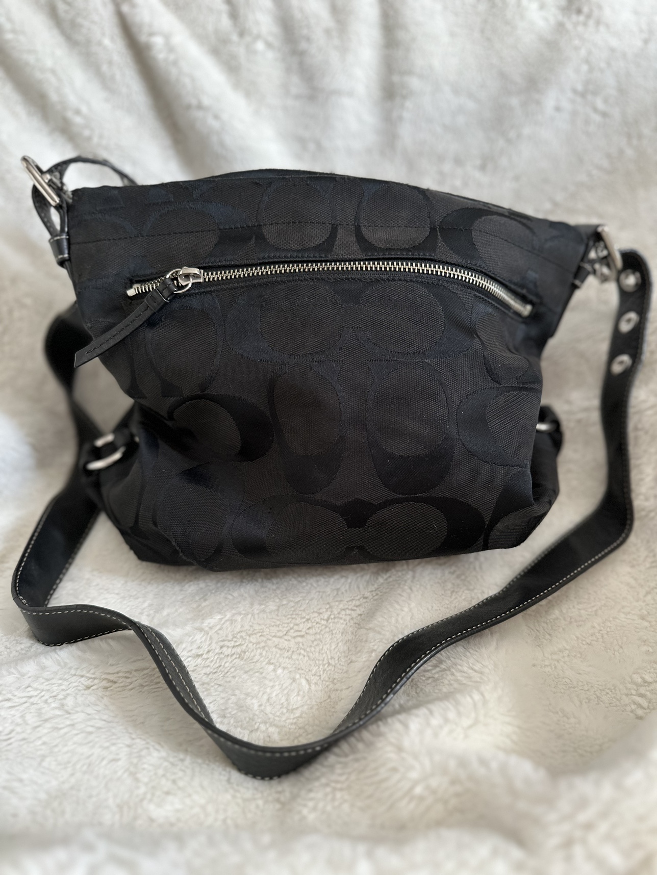 GUC - Coach Cross Body Bag - photo 2