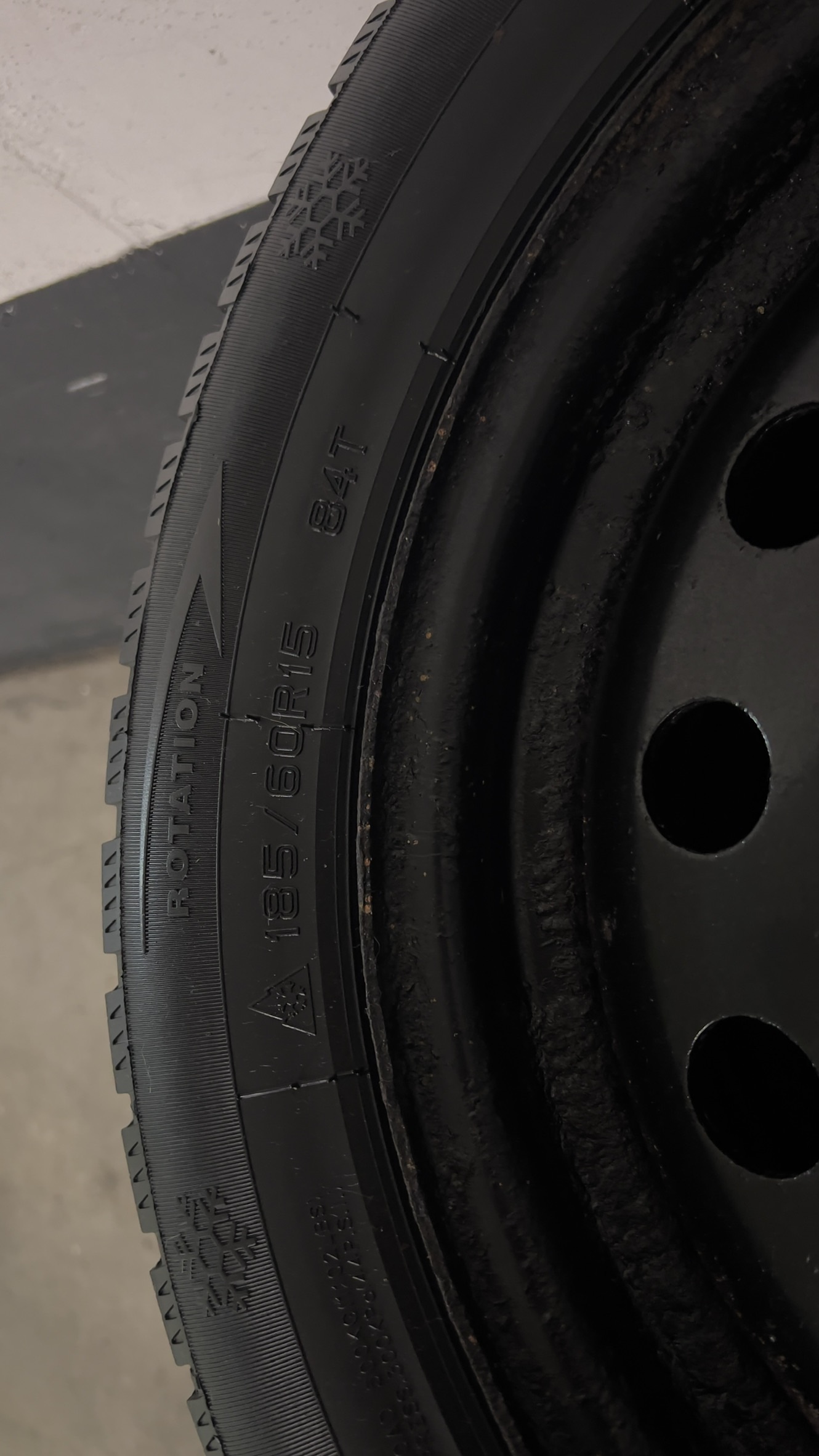 Winter tires for sale 185/60R15 84T - photo 2