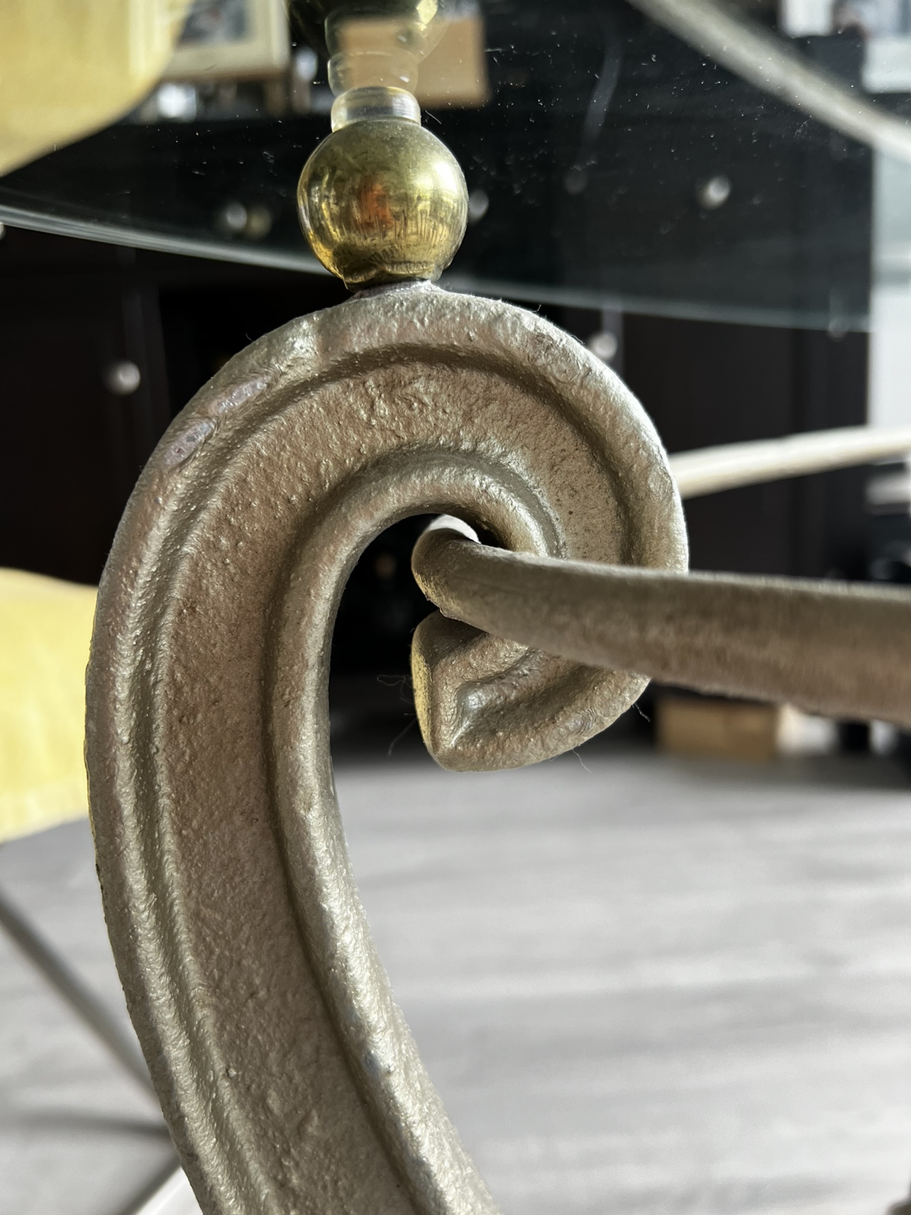 Coffee table - moving sale , everything must go! - photo 3