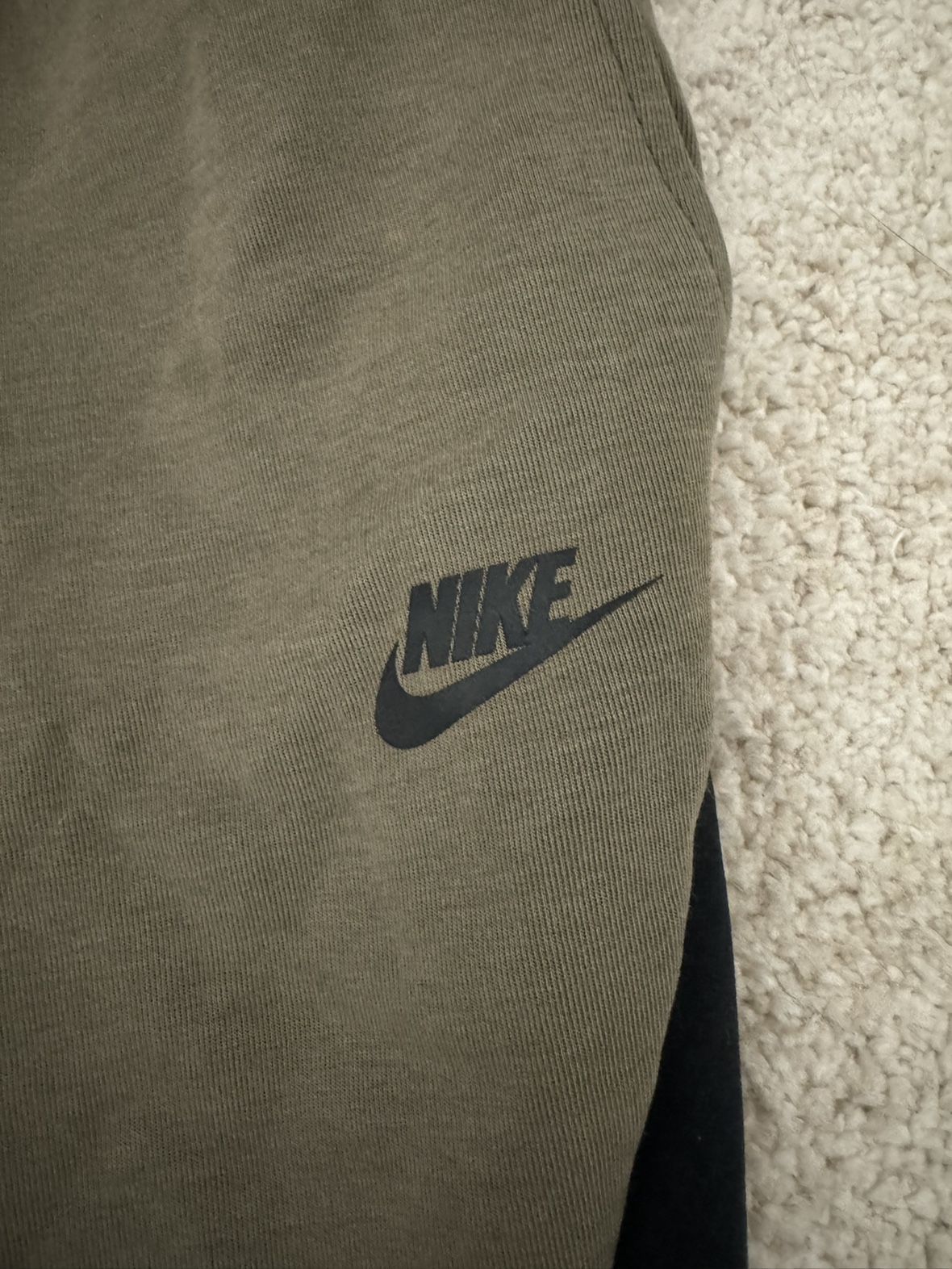 Nike tech fleece jogger image indicator(2)