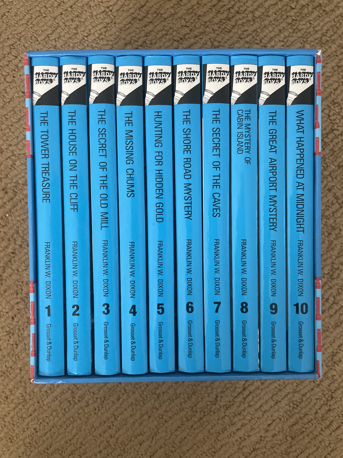 Hardy boys books 1-10 - photo 2
