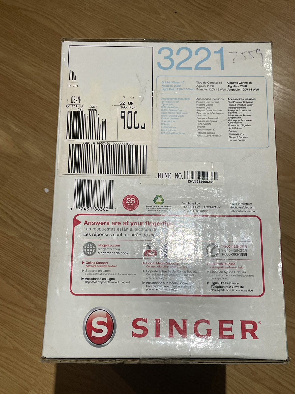 New Singer sewing machine 3221 - photo 4