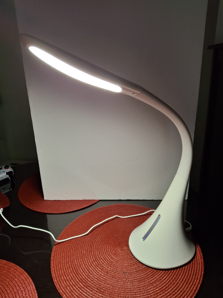 Bostitch Modern Desk Lamp, White image indicator(2)