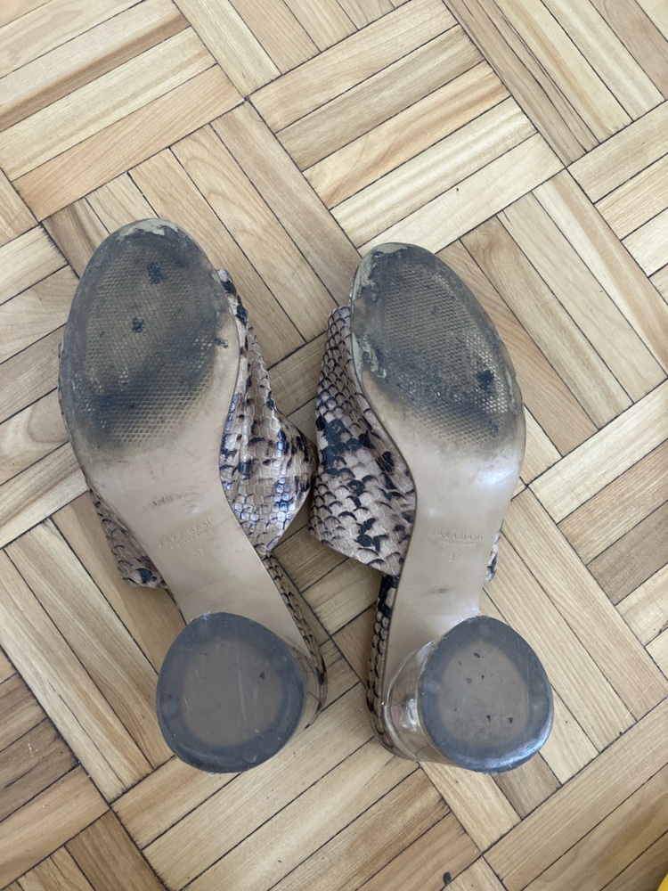 Zara snakeskin mules image indicator(3)