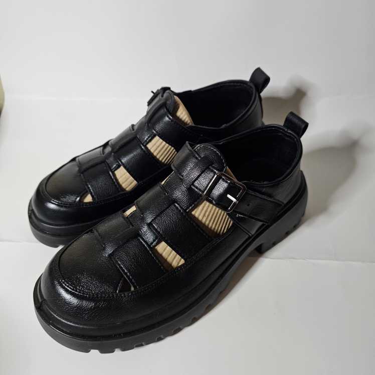 pleather sandals size 8 - photo 2