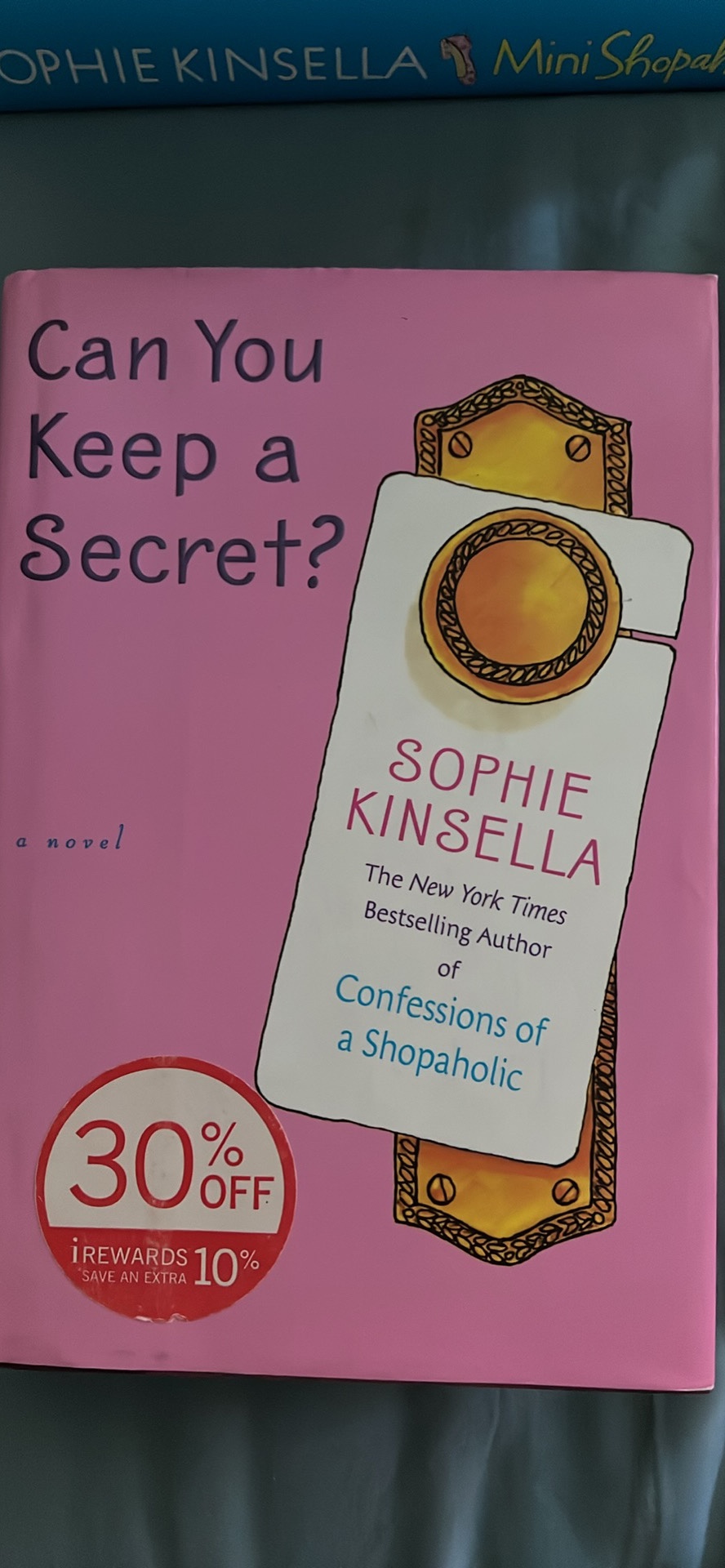 Confessions of Shopaholic Book Series image indicator(4)