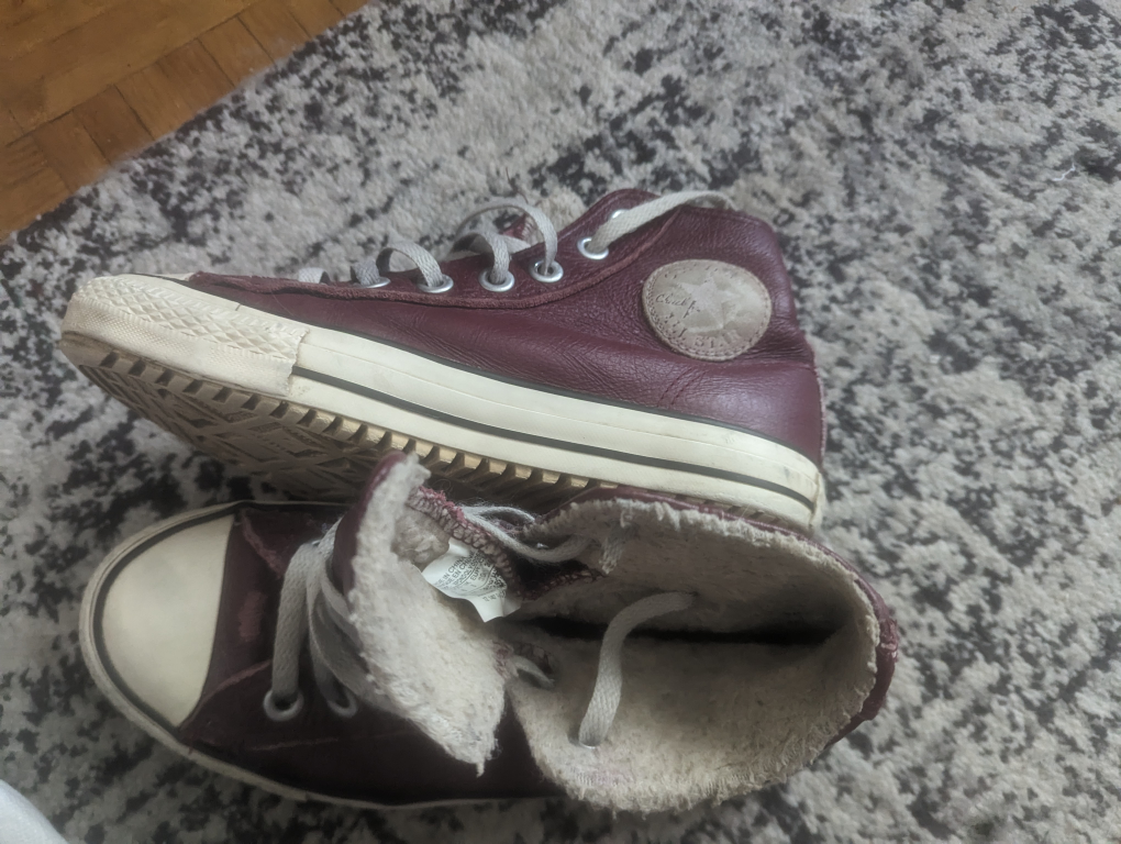 Unisex Converse image indicator(5)