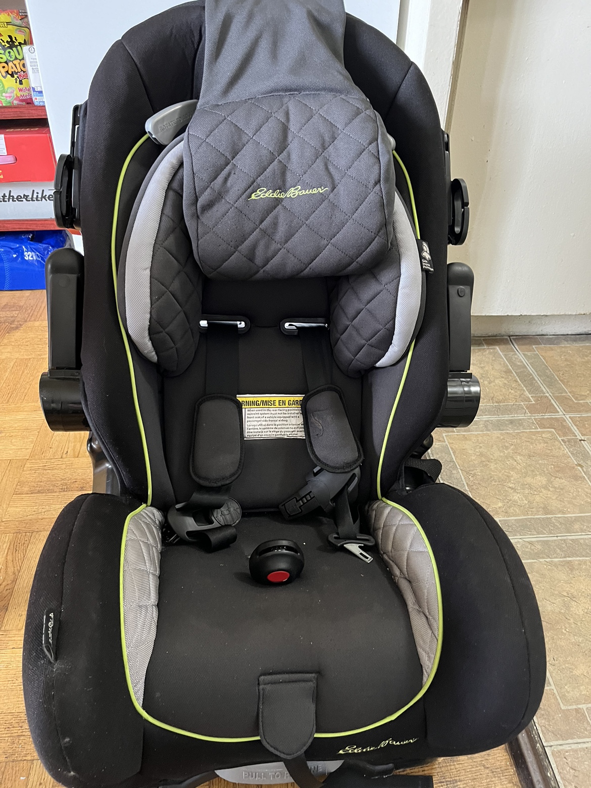 Eddie Bauer car seat for kids - photo 2