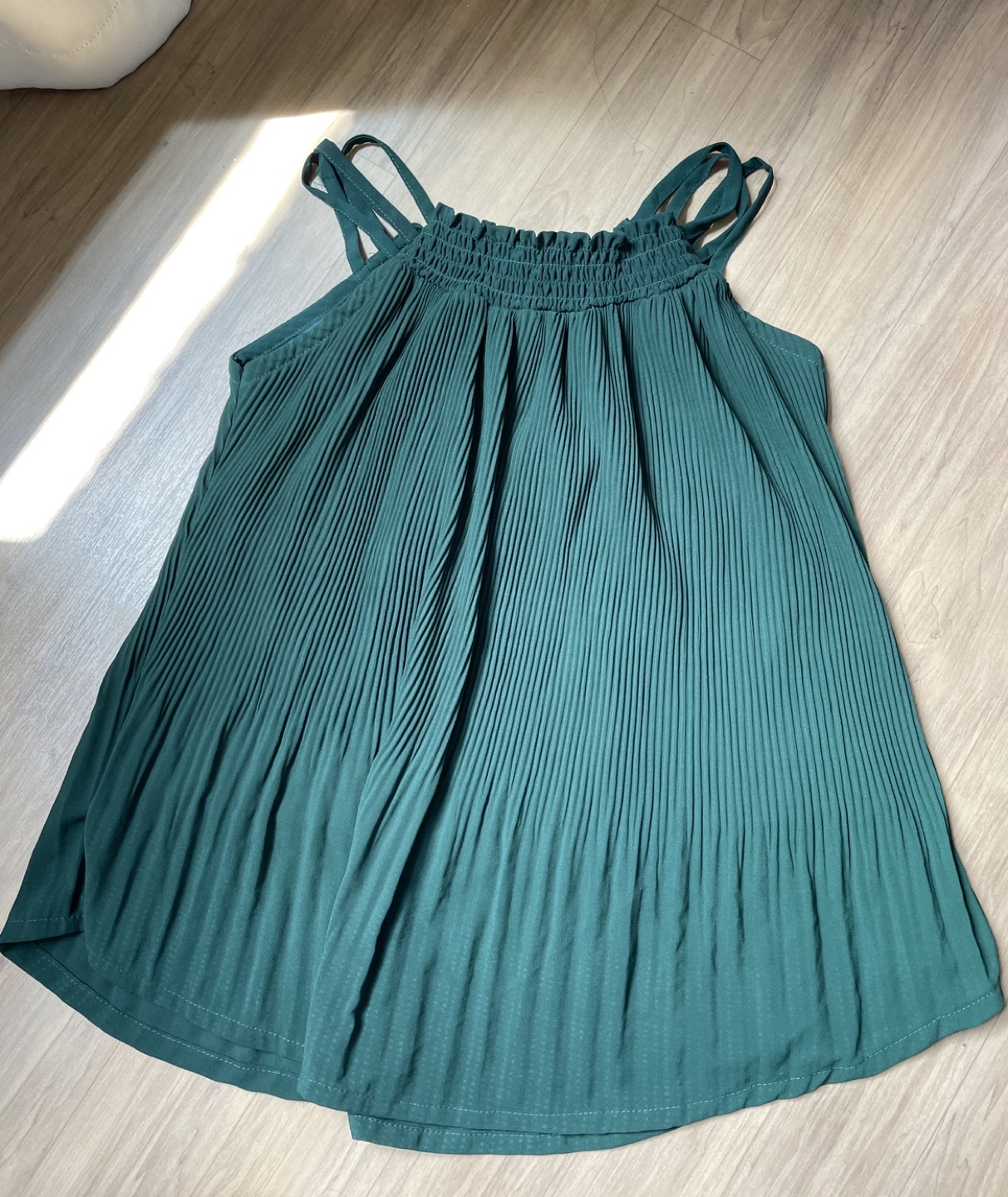 Green Top thumbnail