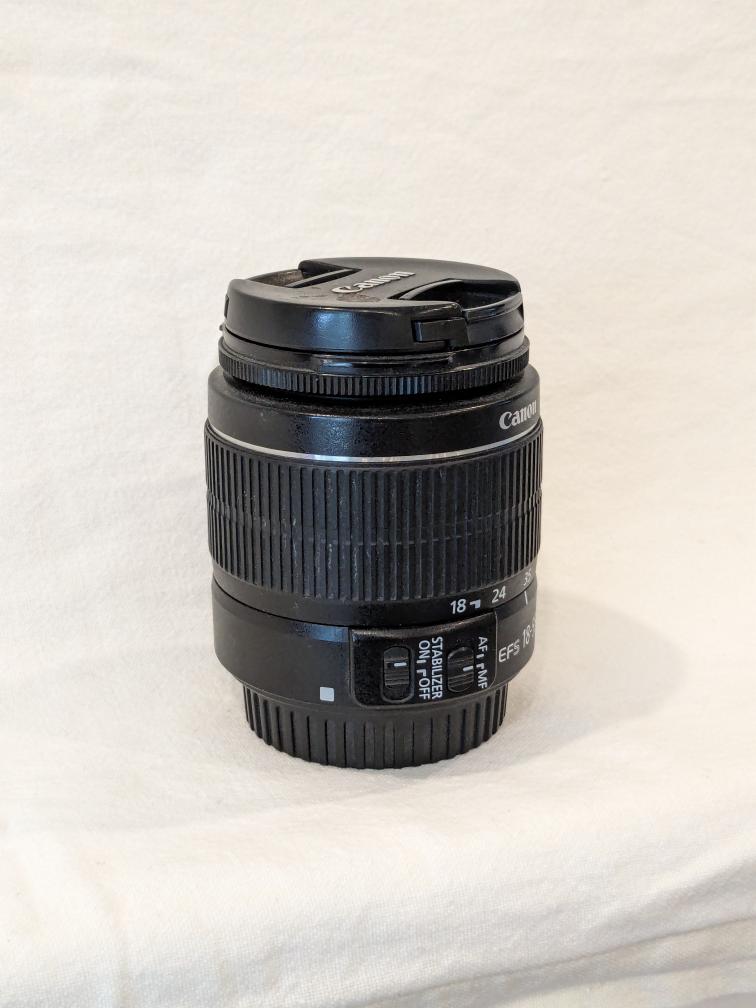 Canon EFS 18-55mm Lens with Image Stabilizer Feature image indicator(4)