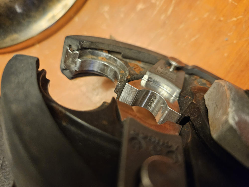 Burndy Hydraulic MD PAT  Patriot handheld Crimper and battery - photo 2