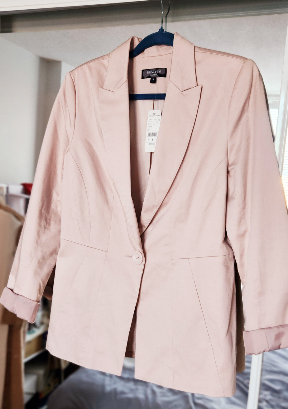 Brand new women's pink suit from image indicator(3)